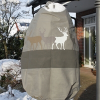 Kaptur ochronny z włókniny kolor cappuccino, "Stado jeleni" W:110 x Sz:110 cm